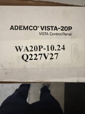 D00769395 Ademco Honeywell Vista 20p New In Box D00769395 Ademco Honeywell Vista 20p New In Box
