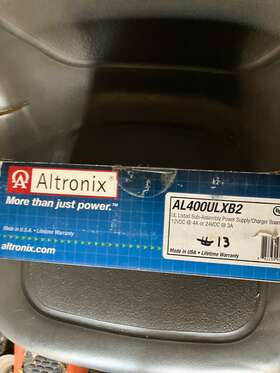 Al400ulxb2 Altronix Power Supply/ Charger Board 12vdc 4a Or 24vdc 3a