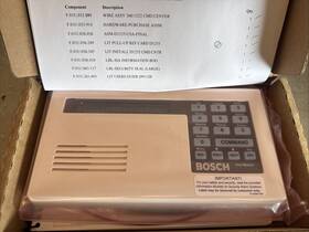 Bosch D1255-usa New Open Box - D1255 Alpha Numeric Command Center Off White