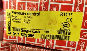 Danfoss 017-529566 Pressure Switch Rt117