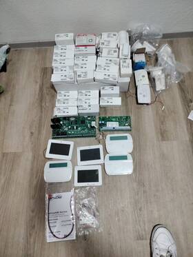 Bx-0063 Dmp Alarm Control Panel Xr150d Dsc Keypad Sensor Bundle