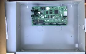 Xr150dl-g Dmp Dialer And Enclosure New In Box