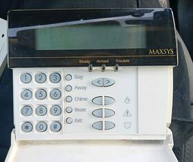 Dsc Dsc-14065 Maxsys Lcd Keypad With Panic Buttons