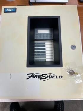 Fs502 Edwards / Est G Gd R Rd 120v Fireshield Fire Alarm Control Panel 0.8a Fs502 Edwards / Est G Gd R Rd 120v Fireshield Fire Alarm Control Panel 0.8a
