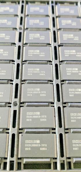 Es29lv800eb-70tg Excelsemi 20 Pcs Lot Chip Ic Es29lv800eb