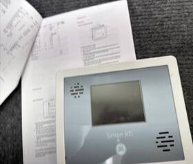 Ge 600-1054-95r-12 Simon Interlogix Touch Screen Security Alarm System Panel