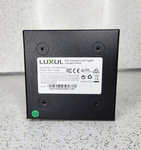 Sw-100-05pd Luxul P0e Powered 5 Port Gigabit Compact Switch - Tested Works