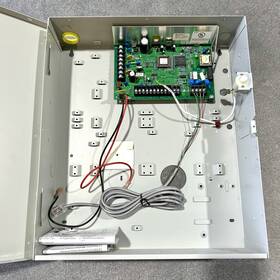 D2412u-d2412ue Radionics P/n35116f Radionics/ Bosch Alarm Control/communicator D2412u-d2412ue Radionics P/n35116f Radionics/ Bosch Alarm Control/communicator