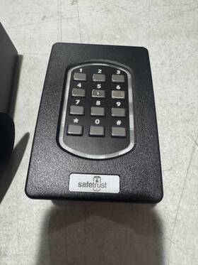 8845-300-h Safetrust Iot Sensor Wall Mount Keypad Sa530 New