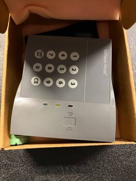 Rm2-4000-usg Software House Rm2-4000 Multi-tech Wall Mount Access Control Reader Keypad