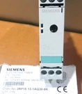 1PC- Siemens 3RP1513-1AQ30-8K Electronic Timer On-delay 100-127VAC/24VDC-NEW. Fixed Price $105.00.