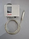 Danfoss KP78 Temperature Switch Capillary Thermostat 060L118466. Fixed Price $275.00.