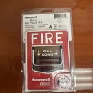 Silent Knight Sk-pull-sa Single Action Key Reset Station. Free Shipping!!. Fixed Price $40.00.
